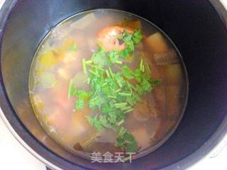 【丝瓜海鲜靓汤】---私房第一靓汤分享的做法步骤：13
