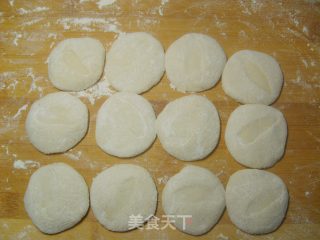 水煎饺的做法步骤：5