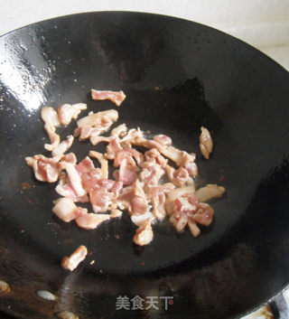 芹菜炒肉丝的做法步骤：3