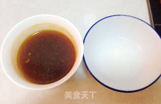 【黑椒培根金针卷】--附西红柿皮玫瑰花做法的做法步骤：3