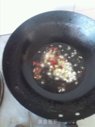 炒鸡蛋（不一样）的做法步骤：4