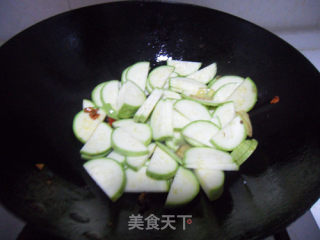 醋溜西葫芦的做法步骤：4