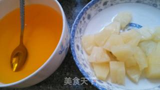 菠萝啫喱的做法步骤：2