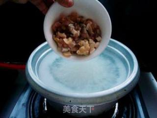 鸡肉木耳粥的做法步骤：6