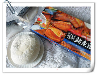 烙饼煎鲅鱼的做法步骤：2