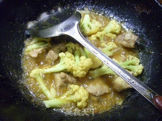 咖喱排骨花菜的做法步骤：11
