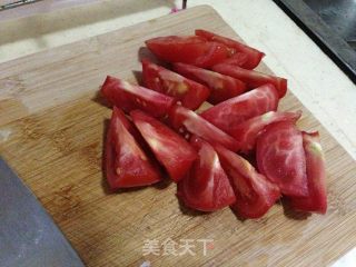 蕃茄炒蛋（甜）的做法步骤：2