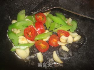 圣女果西芹百合的做法步骤：7