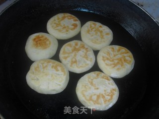 土豆小锅盔的做法步骤：4
