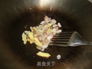 【香菇黄酒焖滑鸡】-----滑嫩嫩的鸡块的做法步骤：5