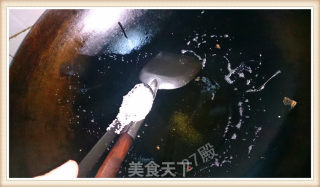 27的烹饪日记——剩菜剩饭的华丽转身之“黄金面皮烧板栗”的做法步骤：5