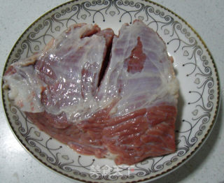 萝卜炖牛腩的做法步骤：1