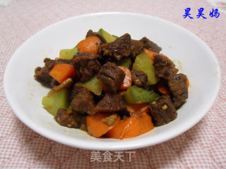 萝卜炖牛腩的做法步骤：10