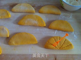 南瓜荷叶夹的做法步骤：8
