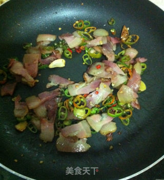 香酥腊味薯片的做法步骤：4