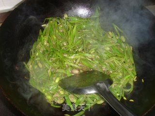 美味豆角丝的做法步骤：8