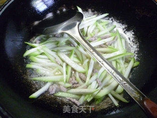 咸菜里脊肉炒夜开花的做法步骤：8