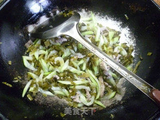咸菜里脊肉炒夜开花的做法步骤：12