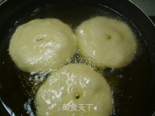 烫面小油饼的做法步骤：7