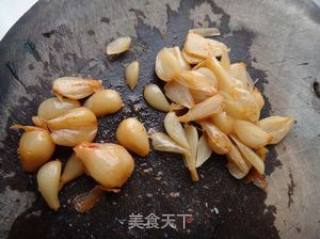 腌藠头炒肉的做法步骤：2