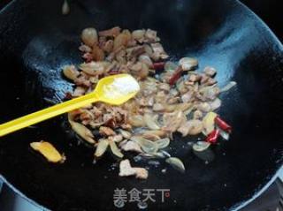 腌藠头炒肉的做法步骤：7