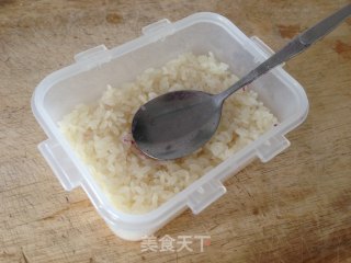紫薯糯米烧卖的做法步骤：1