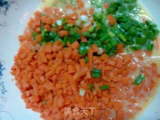 胡萝卜蛋饼的做法步骤：4