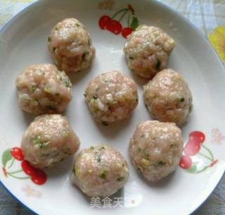 榨菜鲜肉麻球的做法步骤：6