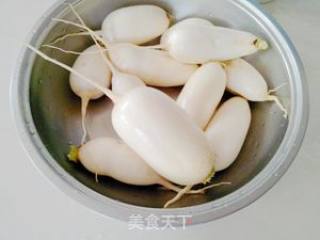 糖醋萝卜块的做法步骤：1
