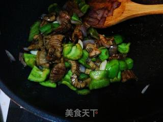 【酱爆腰花】---第一次做腰花的做法步骤：9