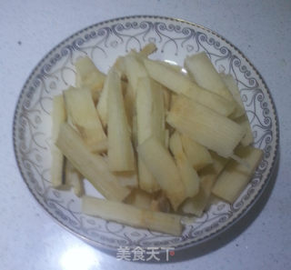 白茅根甘蔗水的做法步骤：4