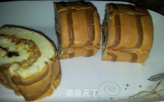 千叶纹巧克力肉松蛋卷的做法步骤：11