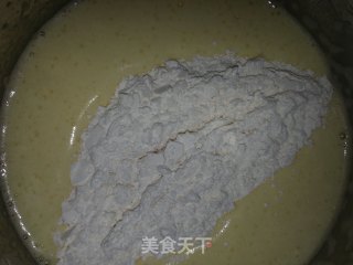 戚风小蛋糕的做法步骤：7