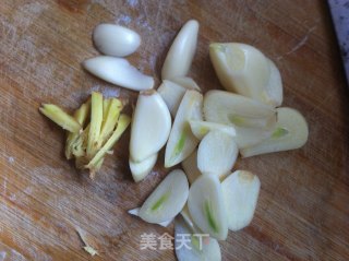 腊肠炒豆角的做法步骤：2
