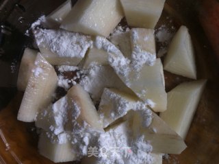 拔丝山药的做法步骤：3