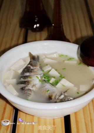 鲫鱼豆腐汤的做法步骤：10