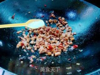 剁椒肉末蒸茄子的做法步骤：7