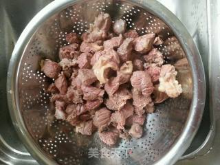 红烧牛肉的做法步骤：4