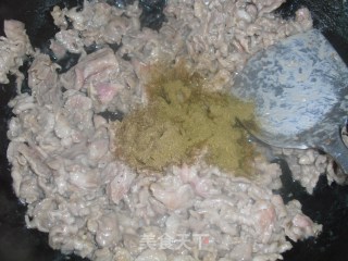 孜然羊肉的做法步骤：6