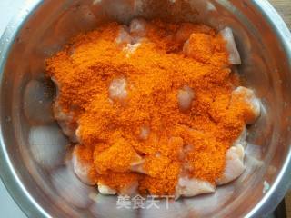奥尔良鸡肉披萨的做法步骤：2