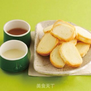黄金馒头的做法步骤：1