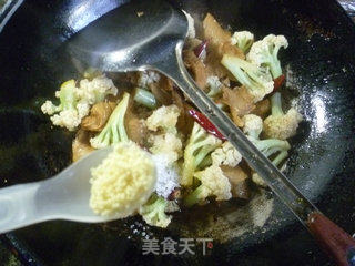 辣炒花菜面筋的做法步骤：11