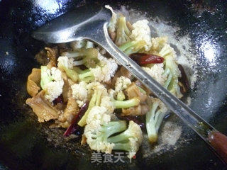 辣炒花菜面筋的做法步骤：12