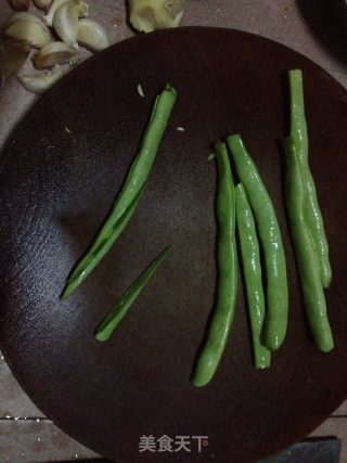 蒜茸四季豆的做法步骤：2