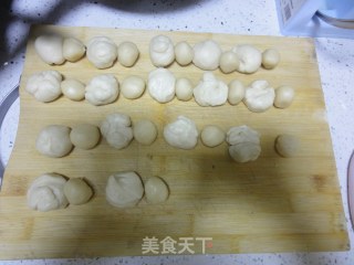 梅干菜酥饼-超级山寨版金华酥饼的做法步骤：6