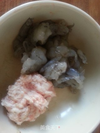 虾饺 自己在家做出广东地道美食的做法步骤：3