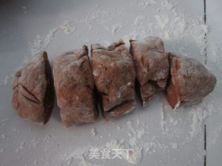 红糖芝麻花卷的做法步骤：4