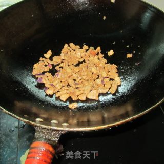 酱香豆腐炒肉的做法步骤：5
