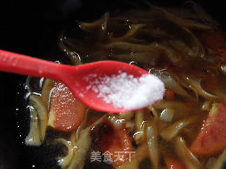 天冷了剩饭怎么吃？—————【 老重庆三鲜烫饭】的做法步骤：8