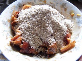 好粉才有好肉———————【 农家粉蒸肉】的做法步骤：5